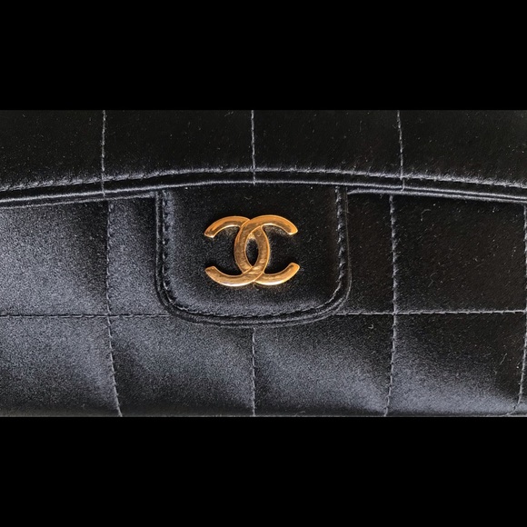 SOLD Authentic Chanel Mini Chocolate Bar Quilted Bag - Picture 12 of 12